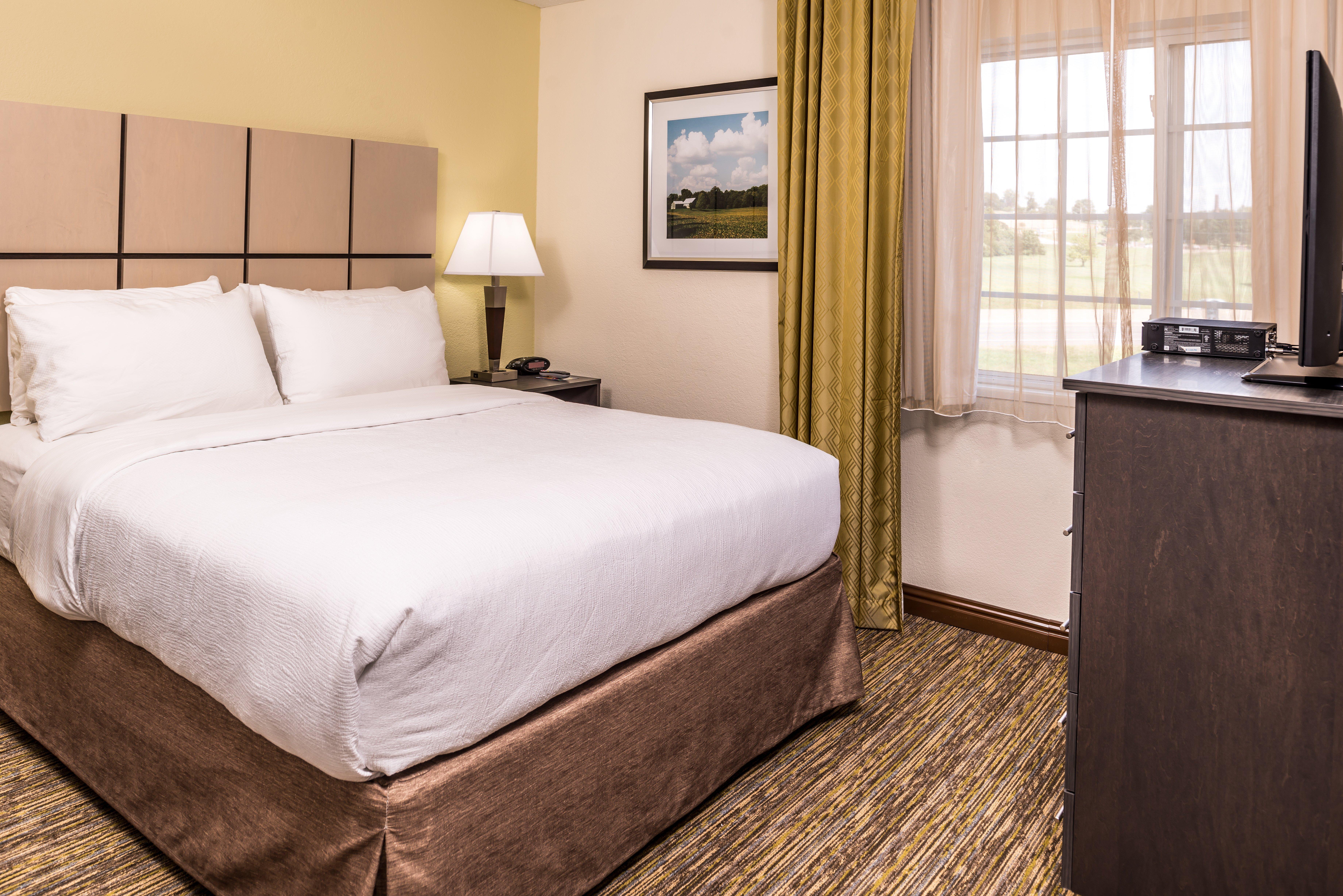 Candlewood Suites - Topeka West By Ihg Dış mekan fotoğraf