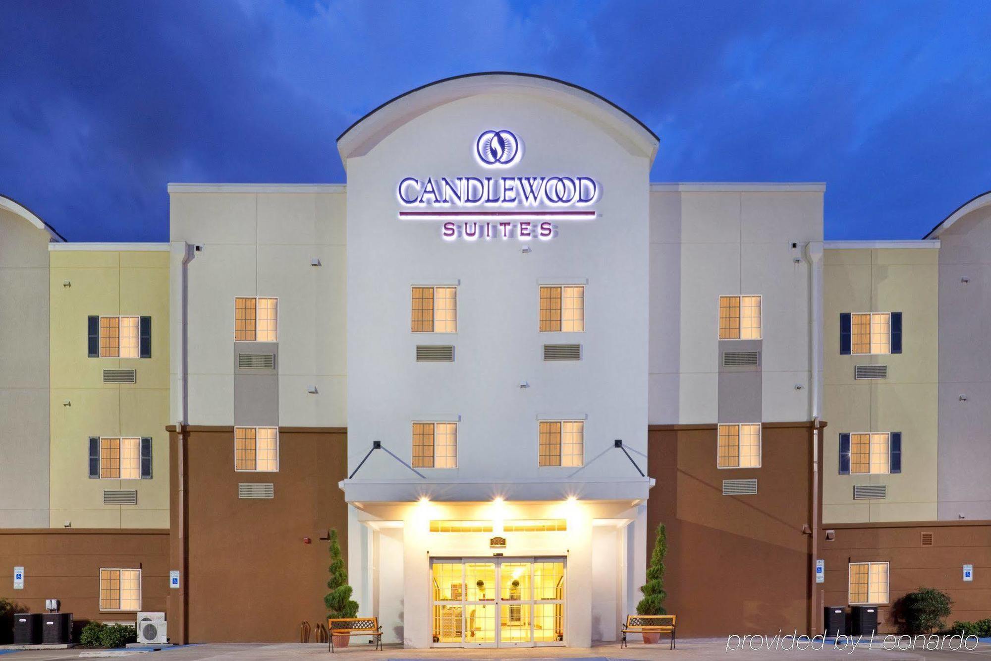 Candlewood Suites - Topeka West By Ihg Dış mekan fotoğraf