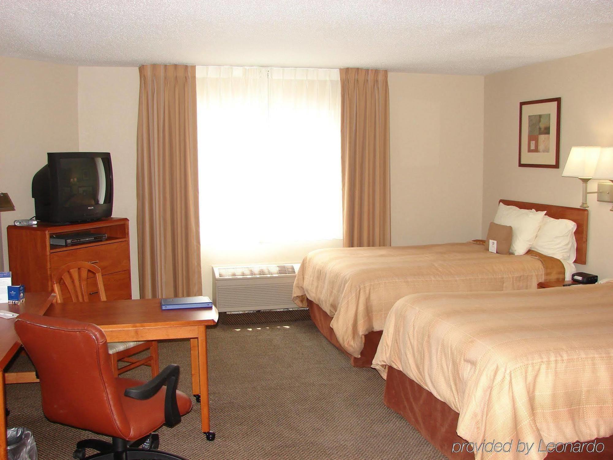 Candlewood Suites - Topeka West By Ihg Dış mekan fotoğraf